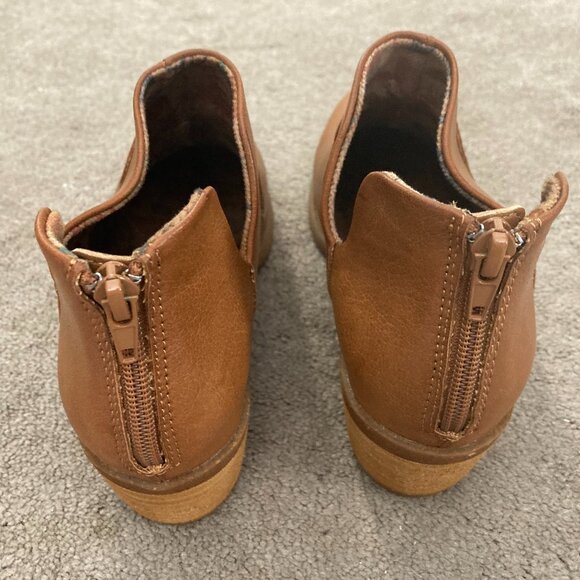 New BOC By BORN Tan Lucy Bootie 7.5-8 - Picture 5 of 8